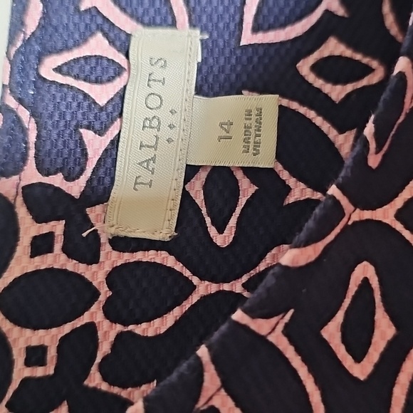Talbots Sheath Dress With Pockets Sleevless Pink/blue. Excelent Condition. - Picture 2 of 10